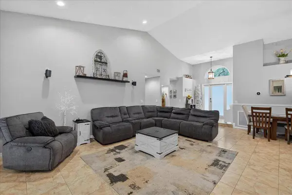 7312 NW 45th AVE, Coconut Creek, FL 33073