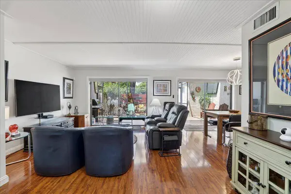 2999 Oaktree LN # 343, Hollywood, FL 33021
