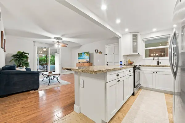 1124 NW 13th ST #108A, Boca Raton, FL 33486