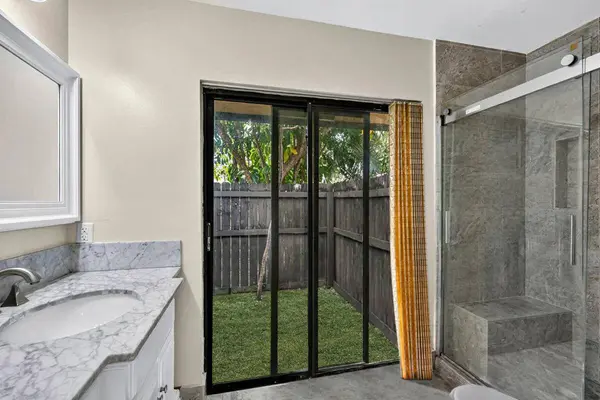 572 SW 28TH AVE, Delray Beach, FL 33445