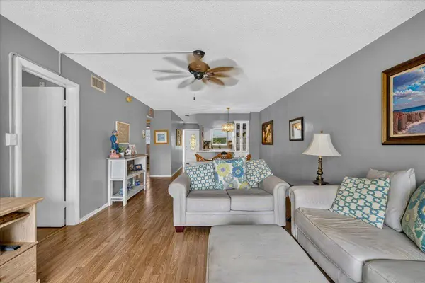 333 NE 19TH AVE #203, Deerfield Beach, FL 33441