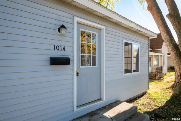 1014 S 3RD ST, Pekin, IL 61554