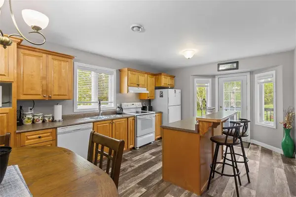94 Trider Crescent Old Cart Road, Portugal Cove, NL A1M 3H1
