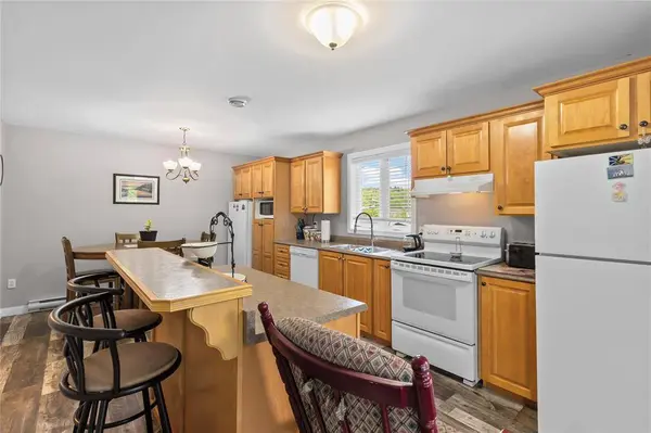 94 Trider Crescent Old Cart Road, Portugal Cove, NL A1M 3H1