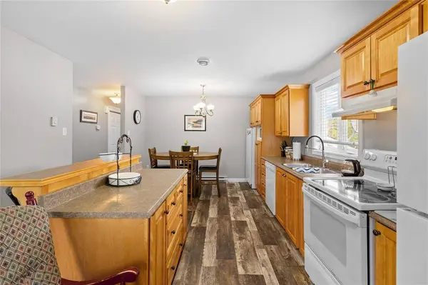 94 Trider Crescent Old Cart Road, Portugal Cove, NL A1M 3H1