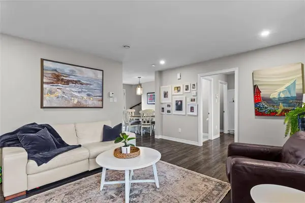 72 Maurice Putt Crescent, St John's, NL A1B 0S2