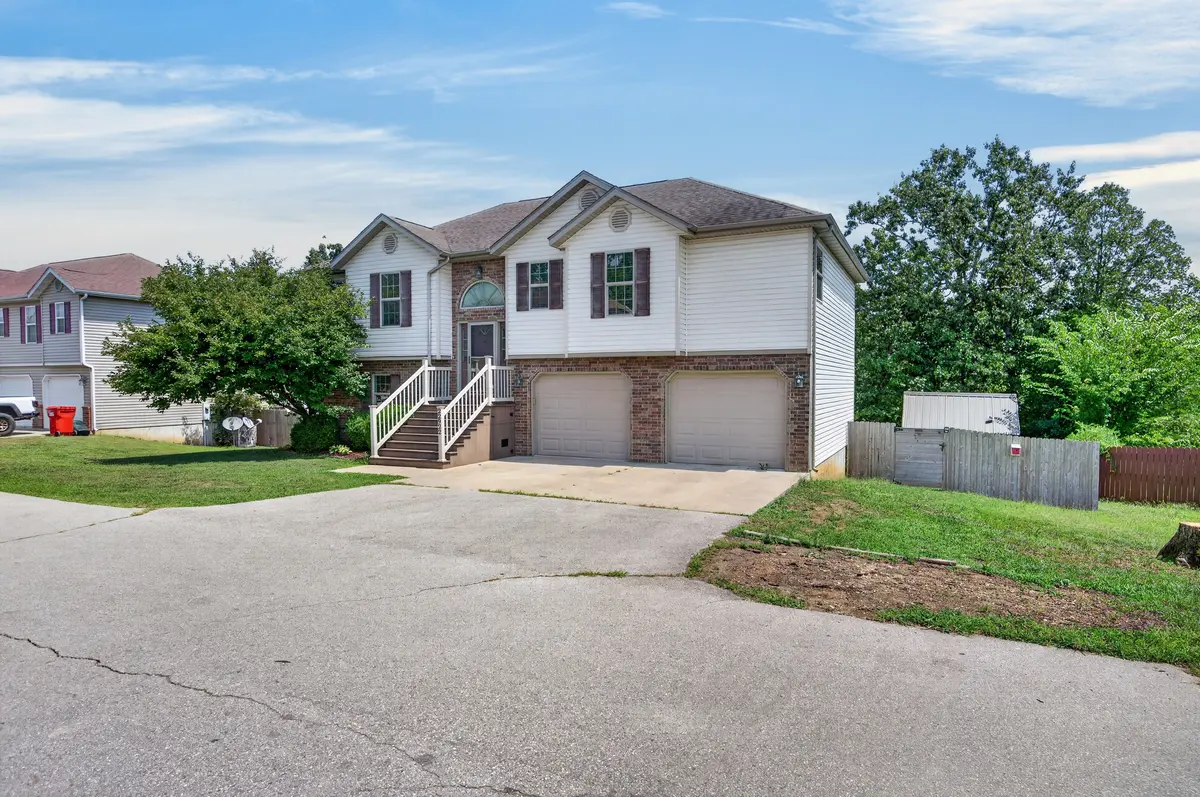 22922 Reward Rd, Waynesville, MO 65583-7824