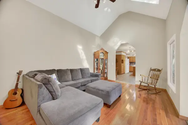 1105 Old Highway H, Waynesville, MO 65583-2370