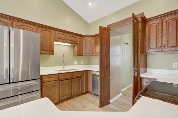 22922 Reward Rd, Waynesville, MO 65583-7824