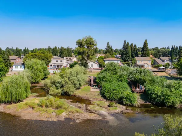 1200 Hollenbeck Ct-141