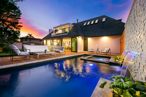 7732 Lookout Dr, La Jolla, CA 92037,Betty Toroyan