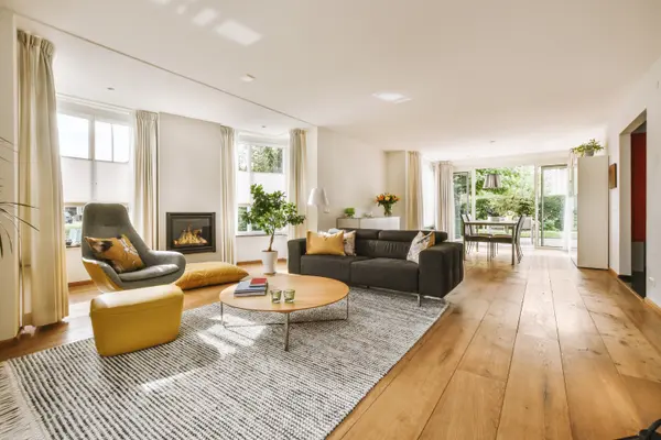 What’s the Best Real Estate Team for High-Profile Clients Who Need Privacy and Service?