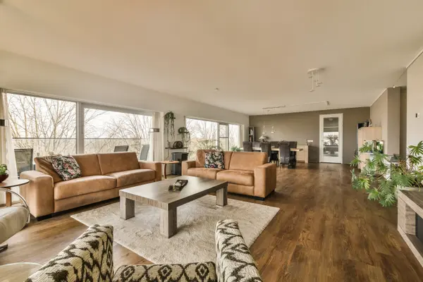 Who Should I Hire to Market My Coastal Home to International Buyers?,Betty Toroyan