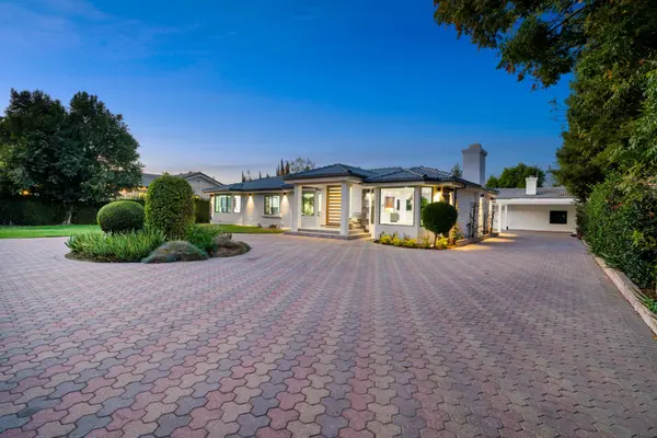 Who Can Help Me Find an Investment or Second Home in Coastal San Diego?