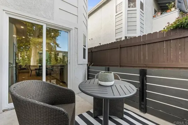 976 Sapphire Street, San Diego, CA 92109