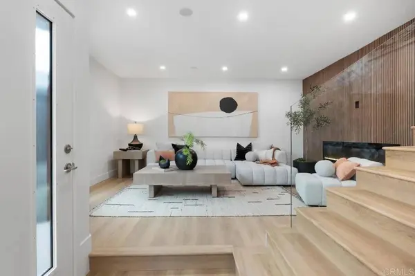 972 Sapphire Street, San Diego, CA 92109