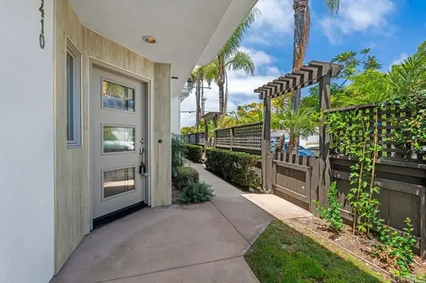 4410 Gresham, San Diego, CA 92109