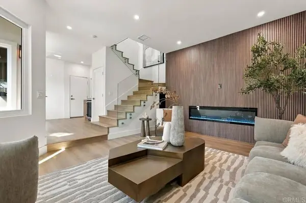 974 Sapphire Street, San Diego, CA 92109