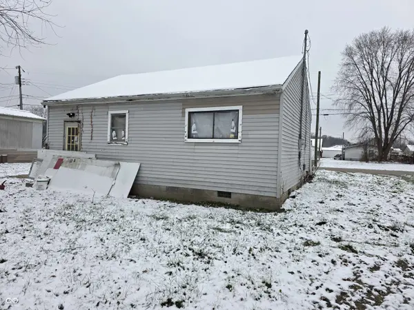 233 W Main ST, Medora, IN 47260