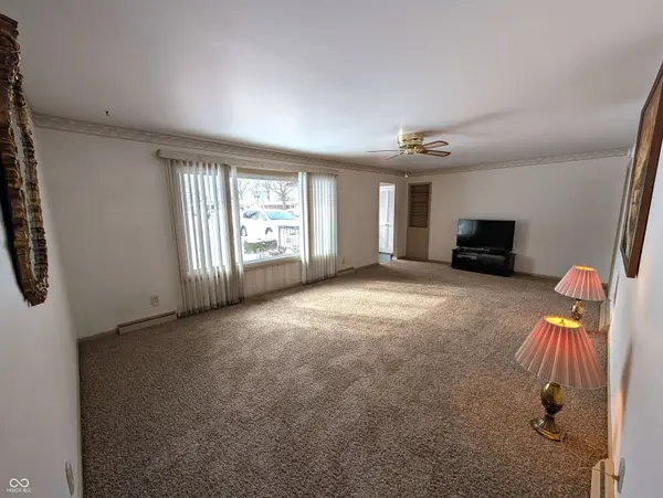 1604 27th ST, Columbus, IN 47201