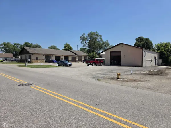 351 S Mapleton ST, Columbus, IN 47201