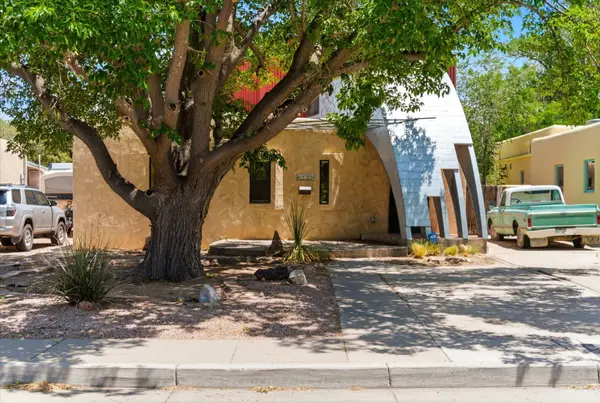 420 Aliso DR NE, Albuquerque, NM 87108