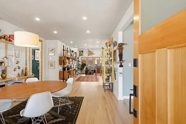 1108 Bryn Mawr DR NE, Albuquerque, NM 87106