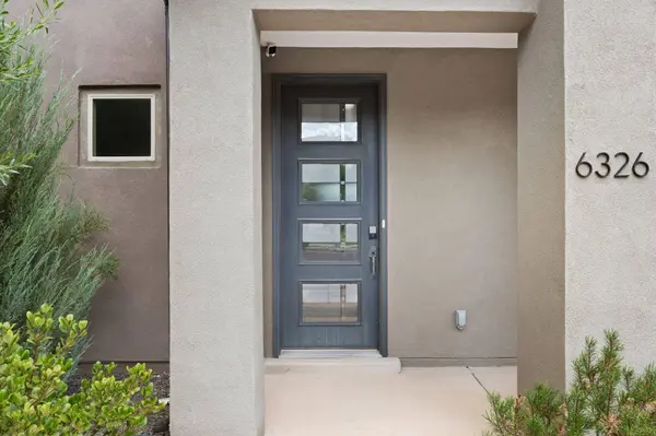 6326 Vista Del Bosque DR NW, Albuquerque, NM 87120