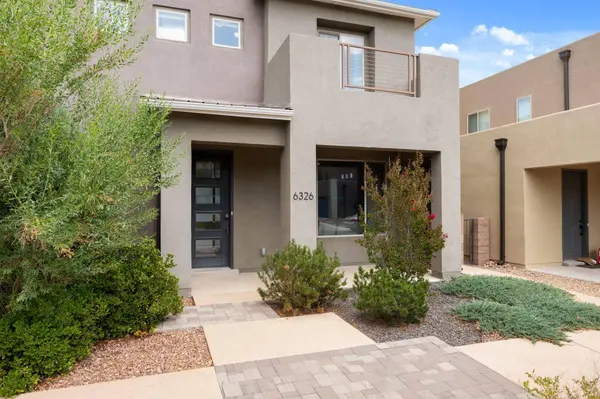 6326 Vista Del Bosque DR NW, Albuquerque, NM 87120