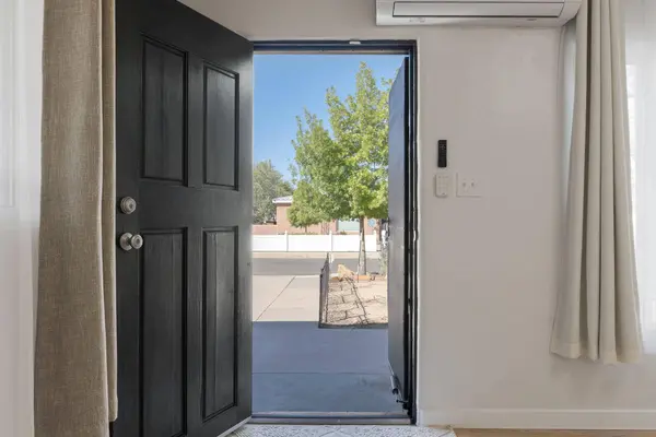 2824 Quincy ST NE, Albuquerque, NM 87110
