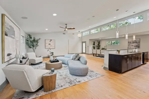 5607 Jim Hogg Ave, Austin, TX 78756