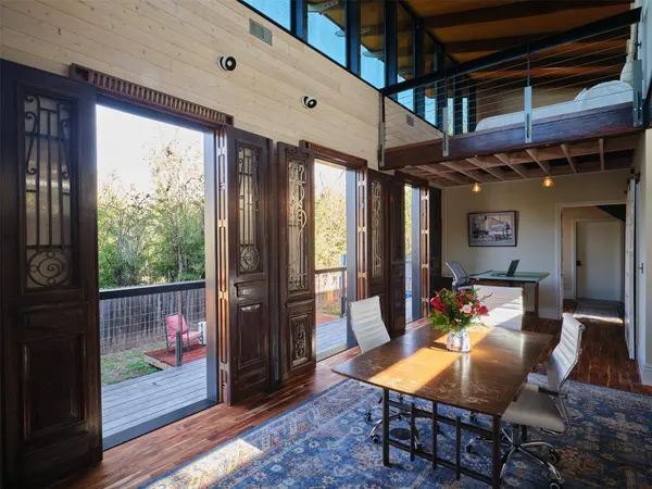 5607 Jim Hogg Ave, Austin, TX 78756