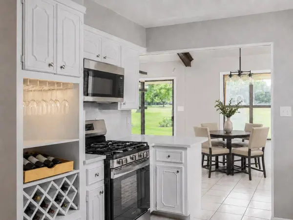 2707 North DR, Taylor, TX 76574