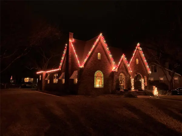 710 W 11th ST, Taylor, TX 76574