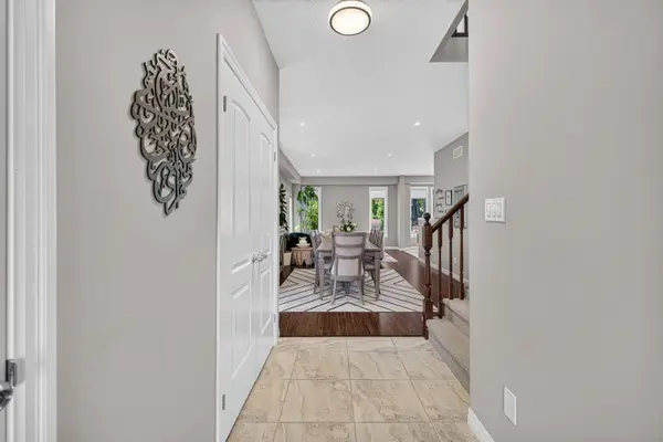 522 Woodbine AVE, Kitchener, ON N2R 1Y9