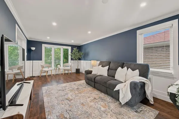 22 Driftwood DR, Kitchener, ON N2N 3A2