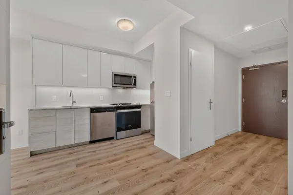 60 Frederick ST #11, Kitchener, ON N2H 0C7