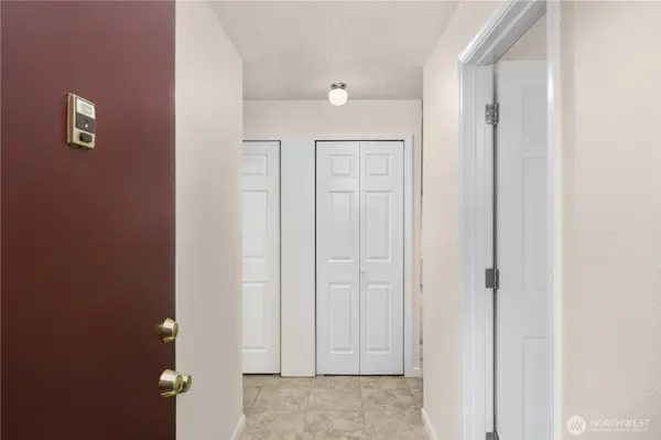 4426 147th Place NE #A-10, Bellevue, WA 98007