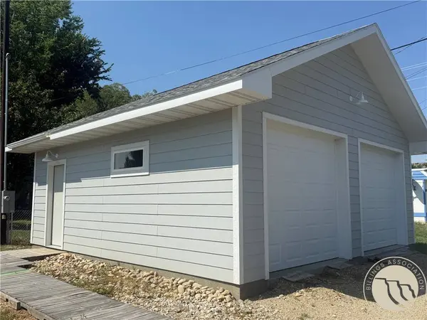 101 S 2nd ST, Roberts, MT 59070
