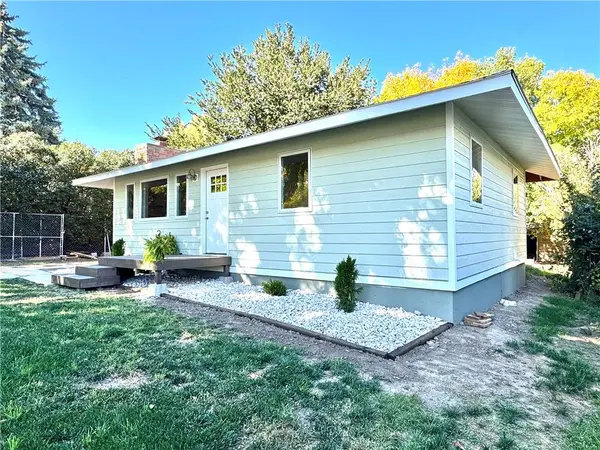 117 School ST, Fromberg, MT 59029