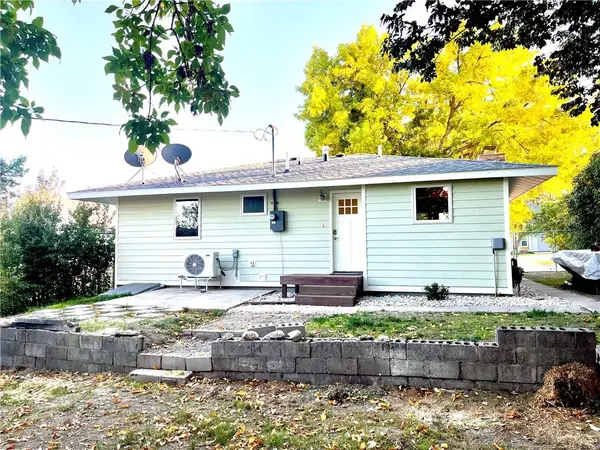 117 School ST, Fromberg, MT 59029