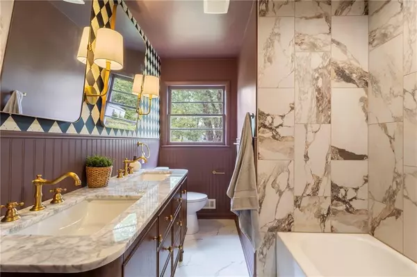 Kansas City, MO 64114,508 W 96th Terrace