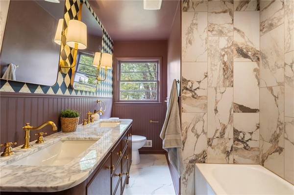 Kansas City, MO 64114,508 W 96th Terrace