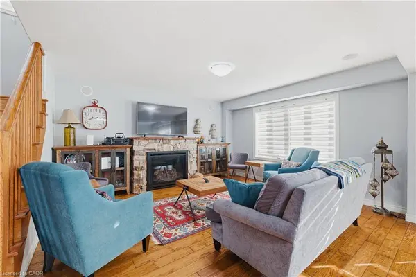 23 Doon Creek Street, Kitchener, ON N2R 0B4