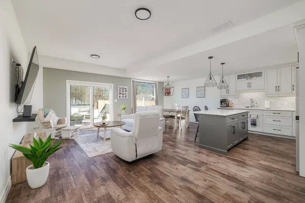 147 Pugh ST, Perth East, ON N0K 1M0