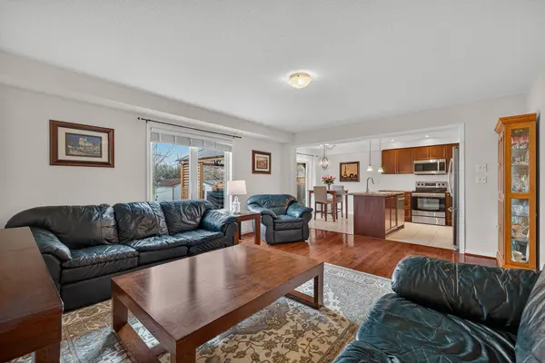 18 Starlight AVE, Woolwich, ON N0B 1M0