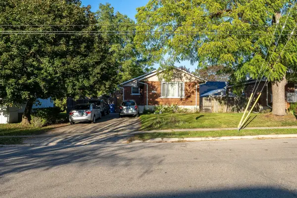 41 Alma ST N, Guelph, ON N1H 5X2