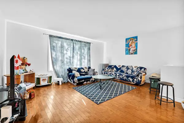 41 Alma ST N, Guelph, ON N1H 5X2