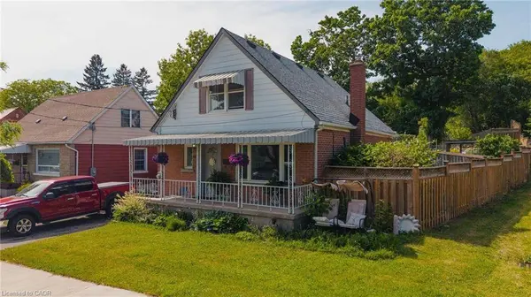 61 Hillview Street, Kitchener, ON N2H 5P9