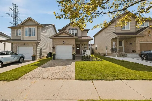116 Henhoeffer Crescent, Kitchener, ON N2E 4H3